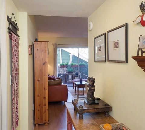 3rd image of 1023 Hancock Ave APT 115