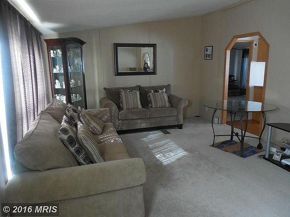 2nd image of 1952 Sidnee Dr