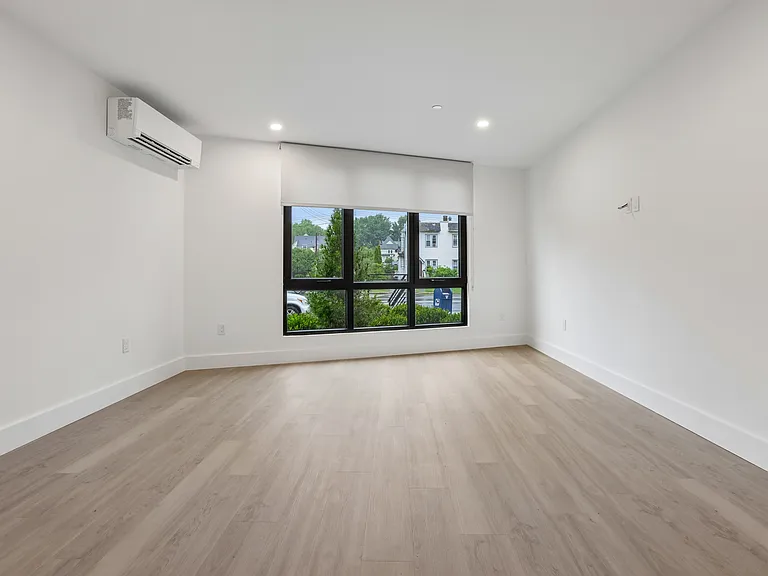 325 Manville Rd #102 — Photo 14