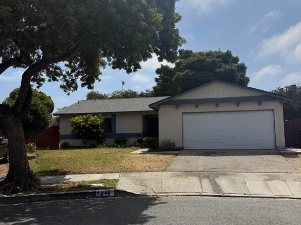 1045 Evanston Pl, Oxnard, CA 93033