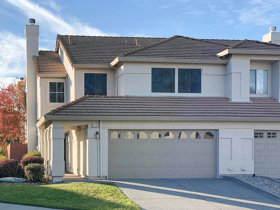 1030 Syracuse Cir