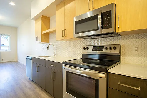 6015 S Virginia Ave #301 Photo 1 6015 S Virginia Ave #301 Photo 1