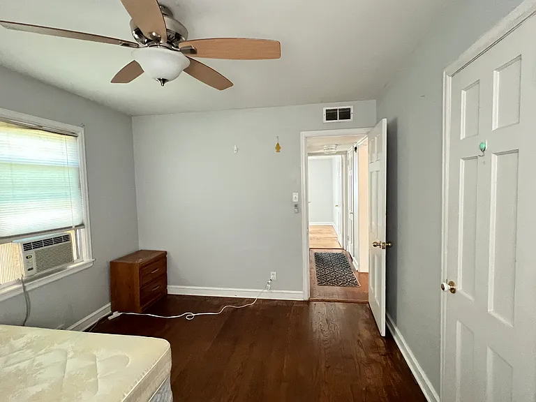 826 Robertson St #1 — Photo 6