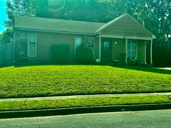 4376 Howardcrest Dr, Memphis, TN 38128