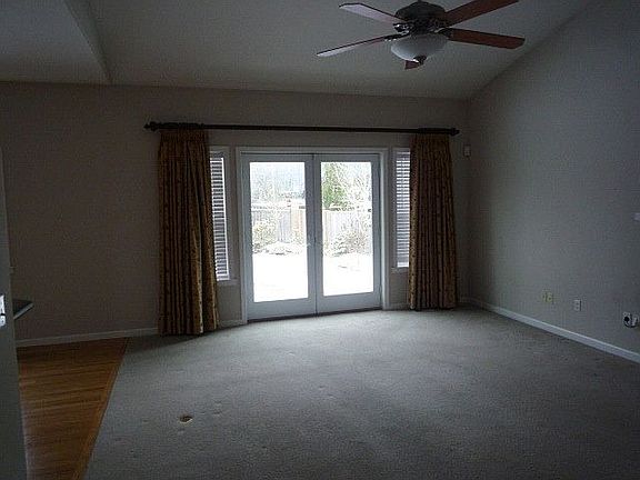 2nd image of 14521 147th Ave E