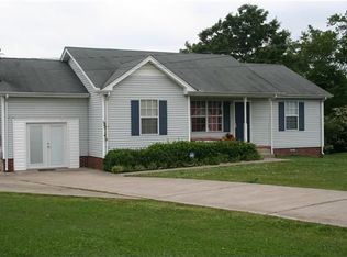 311 Vernon Traylor Dr, Smyrna, TN 37167
