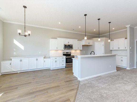 4th image of 7673 Devonshire Dr #30-302