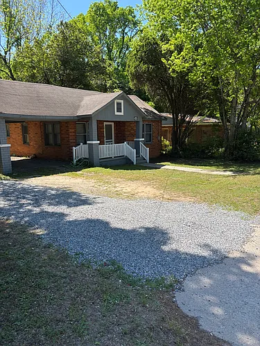 4052 Broadway Photo 1