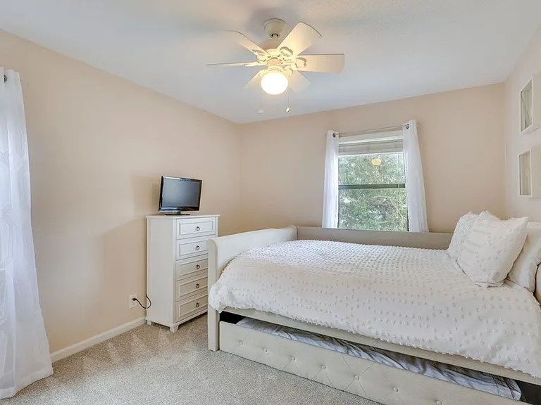 1000 Sea Island Rd #37 — Photo 7