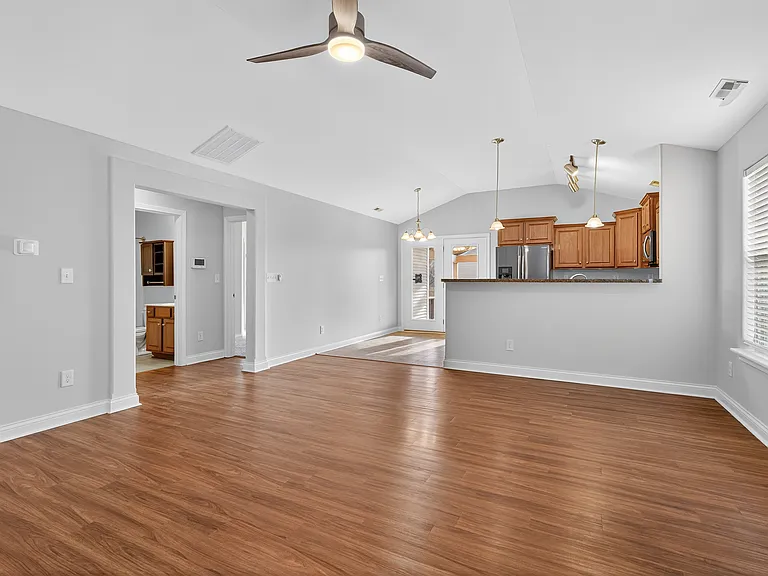 196 Old Woolen Mill Ln — Photo 8