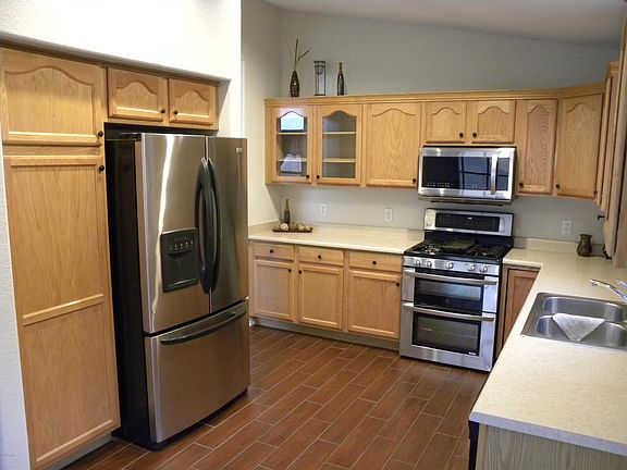 5th image of 15342 W Doll Ln