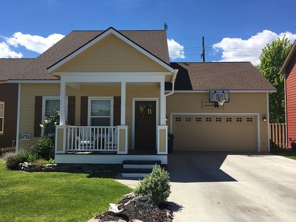 1st image of 120 Bayberry Ln