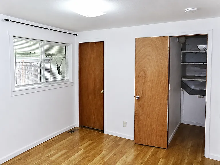5814 Renton Ave S — Photo 10