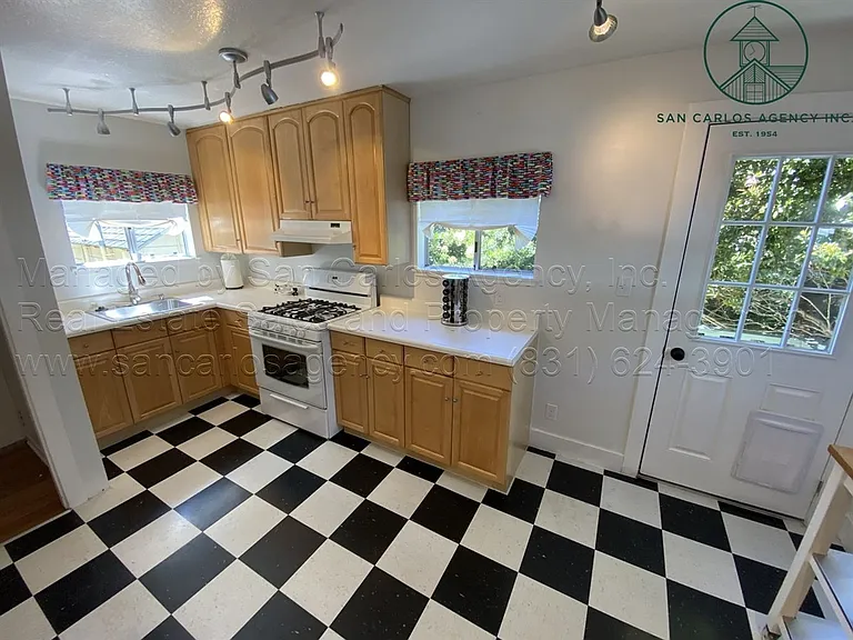 170 Pacific Ave #C — Photo 5