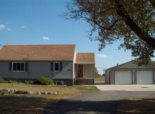 402 1st Ave NE, Geneva, MN 56035