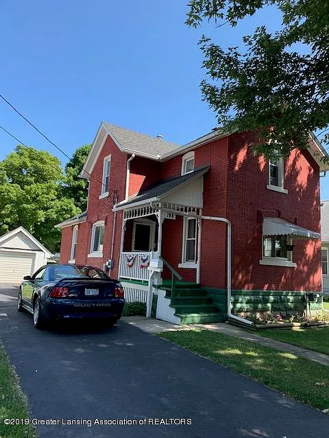 709 S Church St photo 1