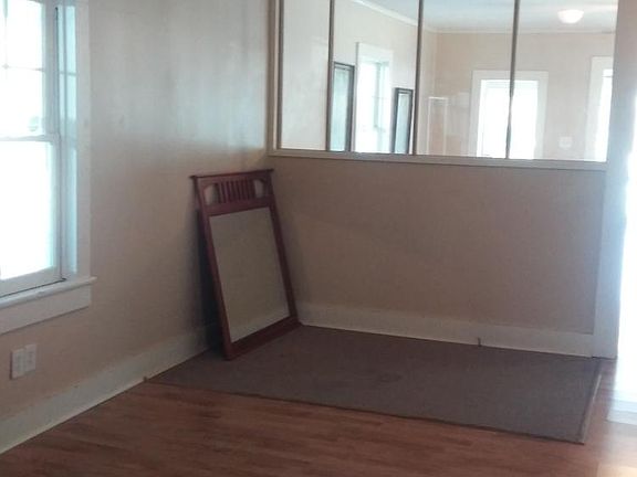 4th image of 600 Asbury Dr