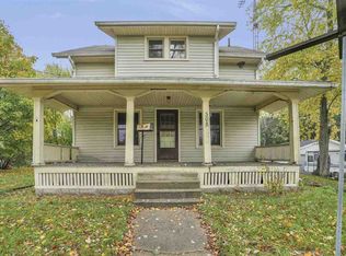 304 Oakwood Ave, Jackson, MI 49203