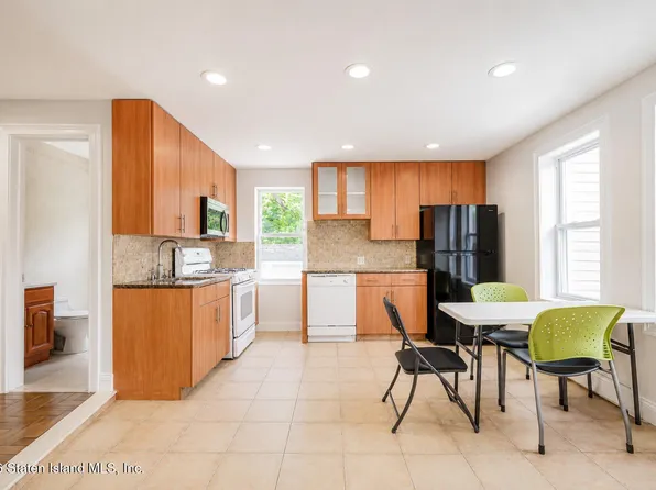 (undisclosed Address), Staten Island, NY 10304