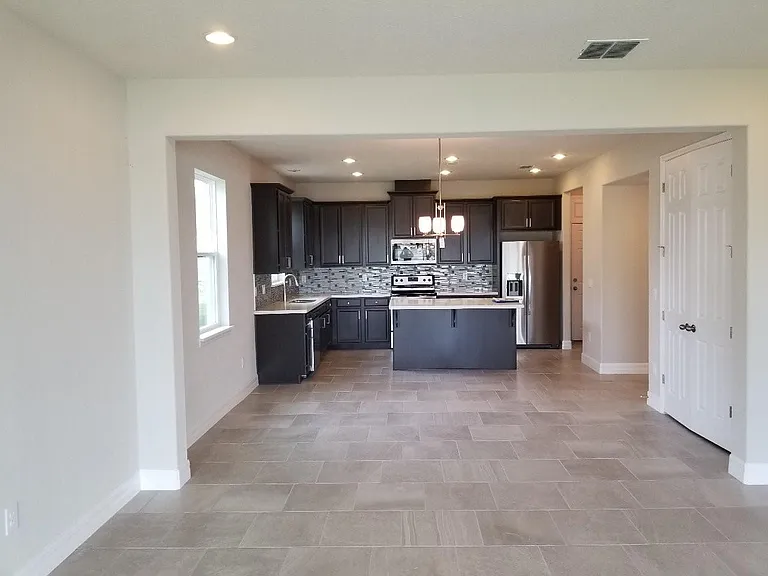 2550 Seggolia Ln — Photo 2