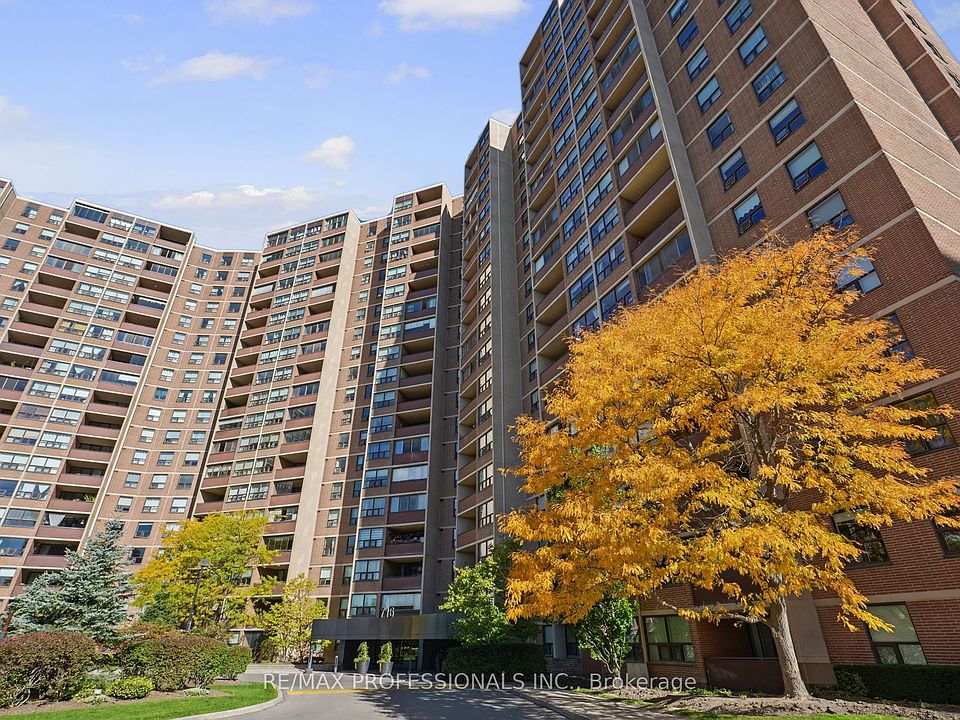 1st image of 716 The West Mall Rd #605