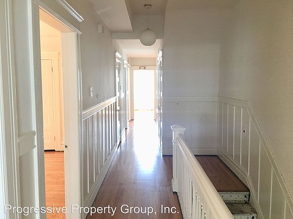 2nd image of 3927-3929 24th St