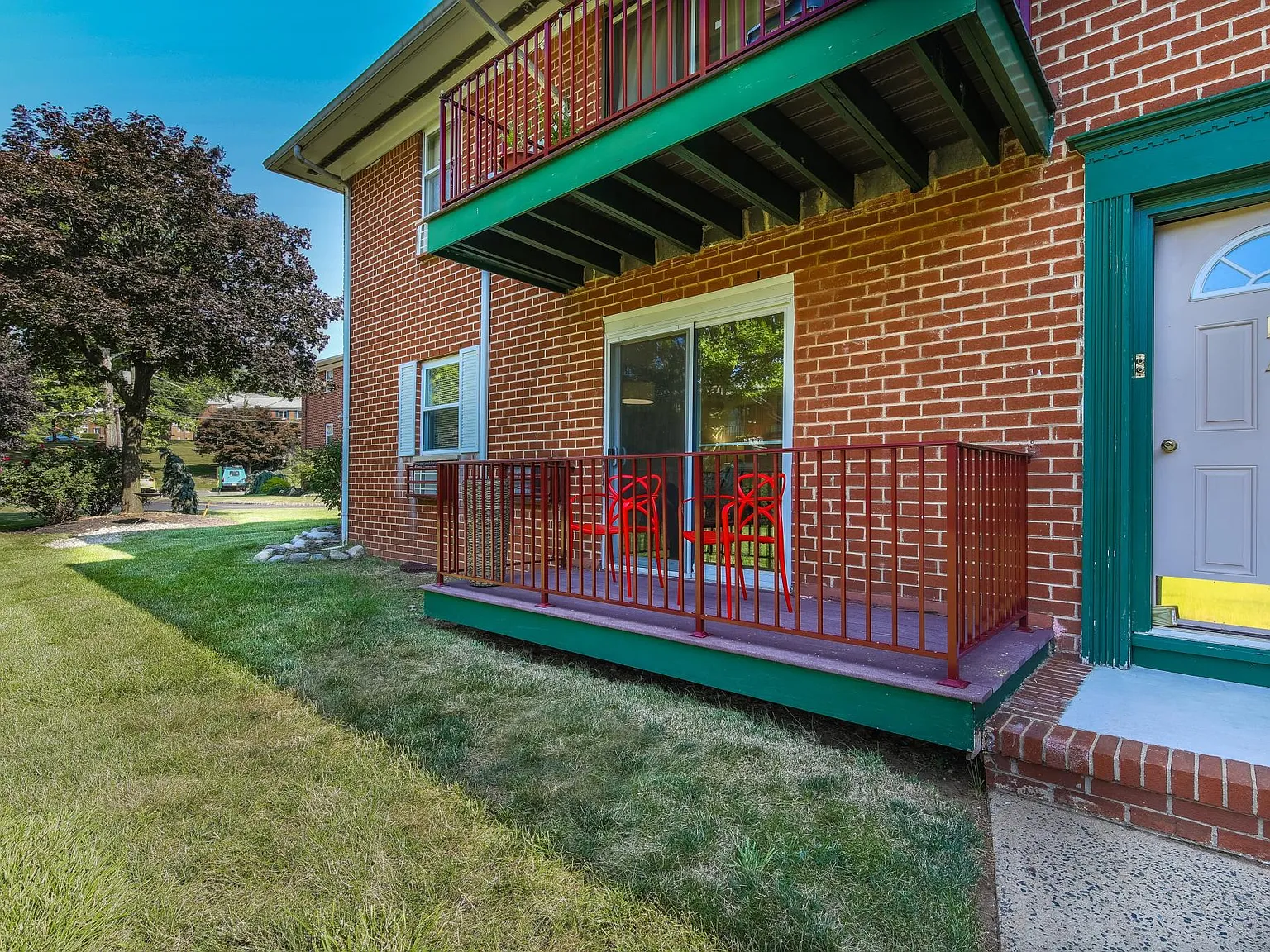 Meadow View Apartments — Photo 4