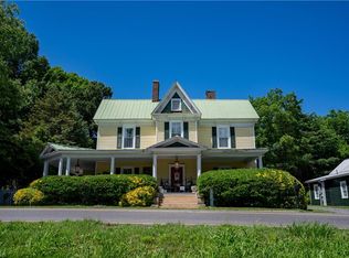 131 E Lexington Rd, Mocksville, NC 27028