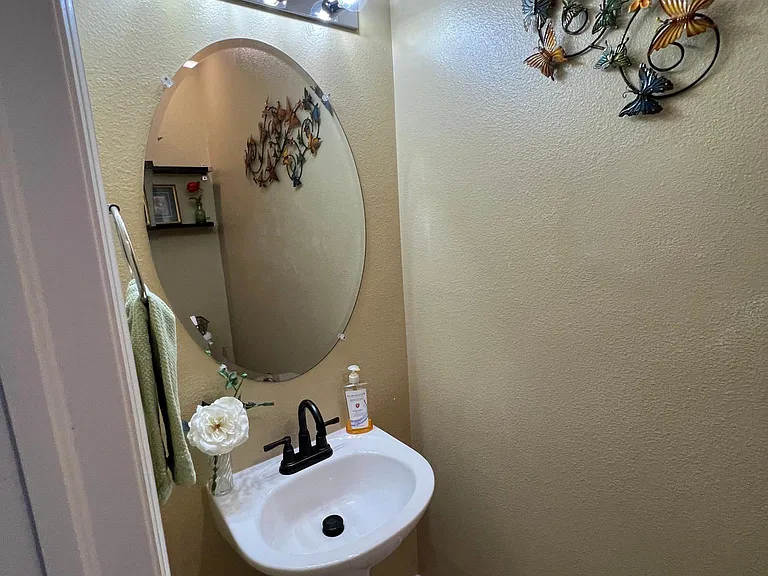 1882 Greenwood Valley Dr — Photo 10