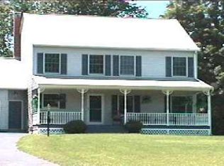 7 Hayfield Ln, Hebron, CT 06248