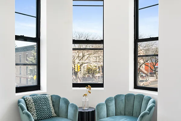 Sold by Douglas Elliman | media 10