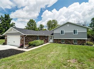686 S Gebhart Church Rd, Miamisburg, OH 45342