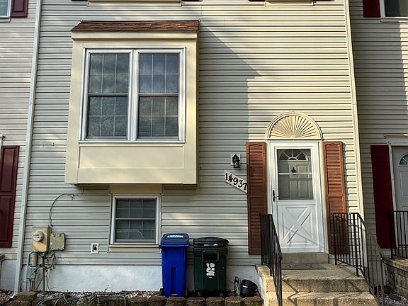 2nd image of 14937 London Ln