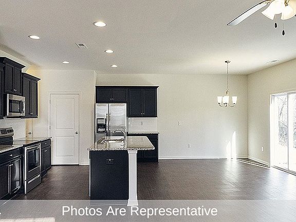 2nd image of 1904 Nathan Ct