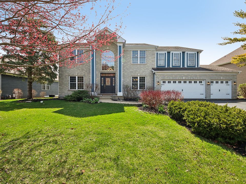 1st image of 1138 Ridgewood Cir