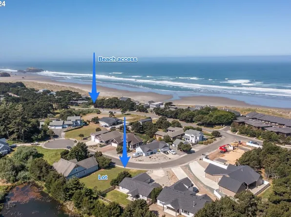 1163 Three Wood Dr, Bandon, OR 97411