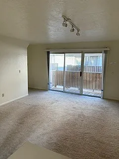 511 W Main St #27
