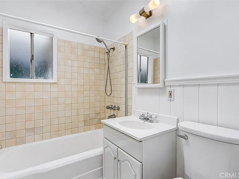 1309 Oak Ave — Photo 23