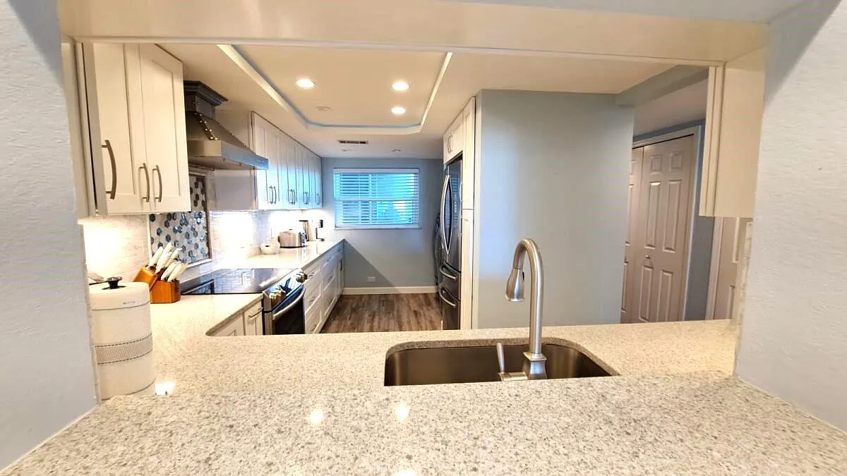 2 bed, 1316 sqft, $3,700 — Photo 3