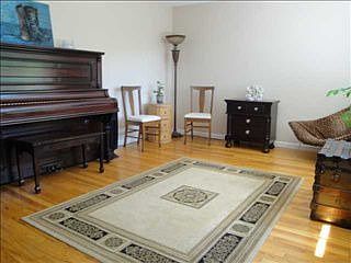 3rd image of 702 W 51st St