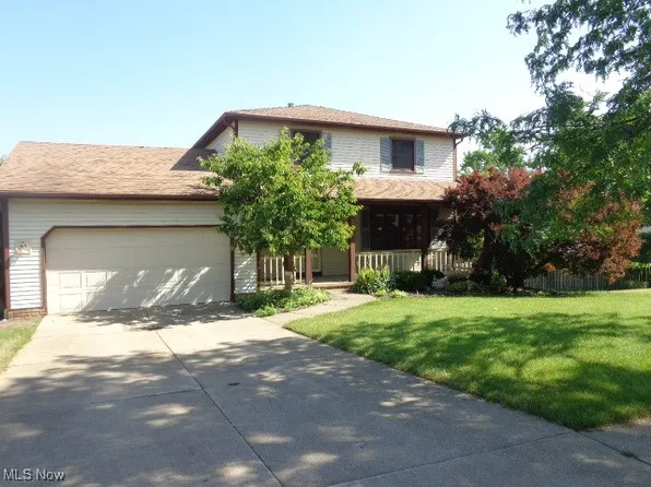 4326 Wood Thrush Dr, Parma, OH 44134