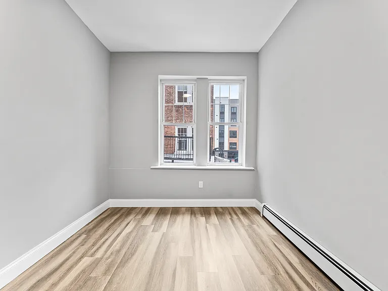 103 Washington Ave #4 — Photo 15