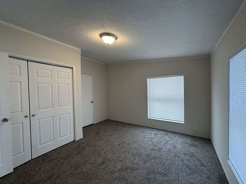 2nd image of 169 Pine Dr S