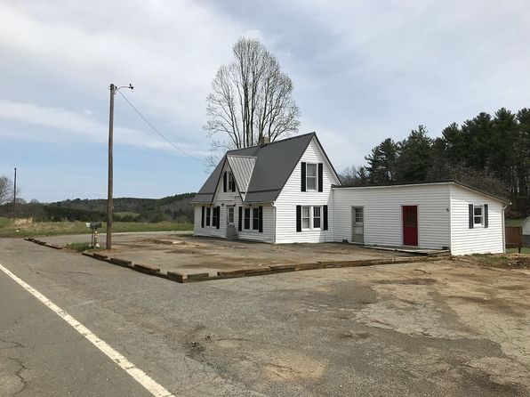 324 Riverside Dr