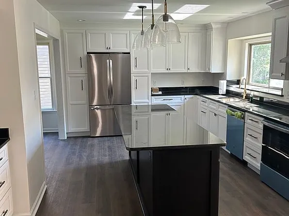 3785 Broadmoor Dr, Lexington, KY 40509