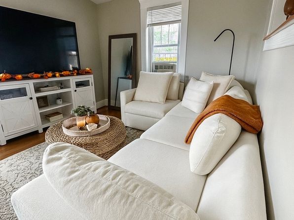 (undisclosed Address)