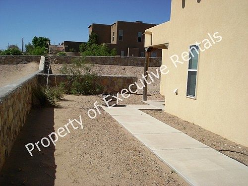 5th image of 5070 Chato Ct