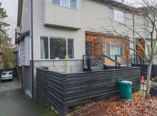 12018 32nd Ave NE, Seattle, WA 98125