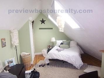 2nd image of 18 Reedsdale St #T