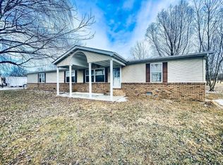 6800 New Reservoir Ln, Mount Olive, IL 62069